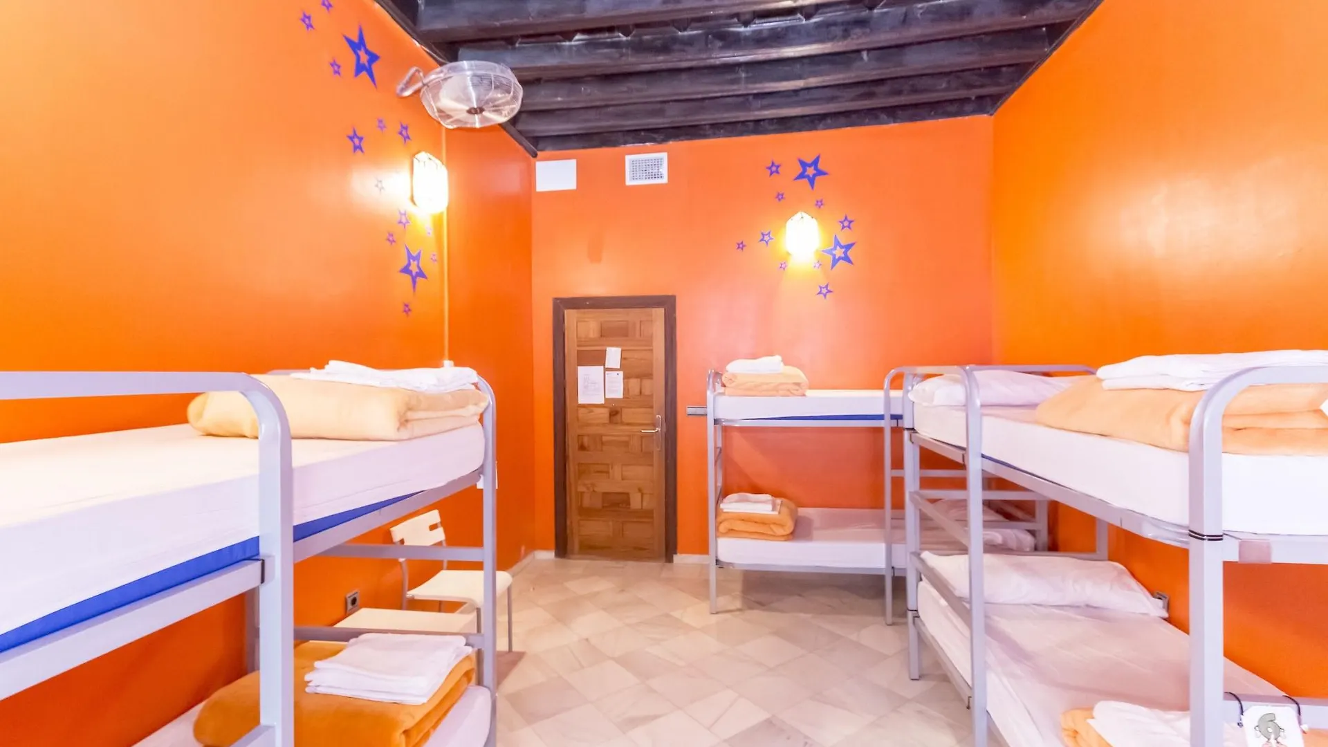 White Nest Hostel Granada 0*,