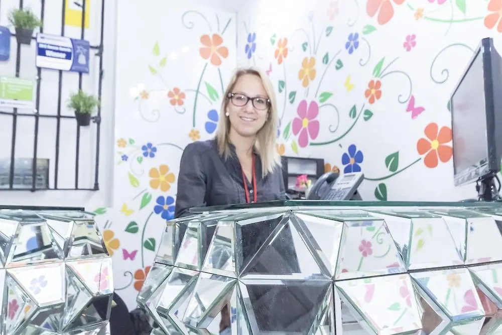 White Nest Hostel Granada Spain