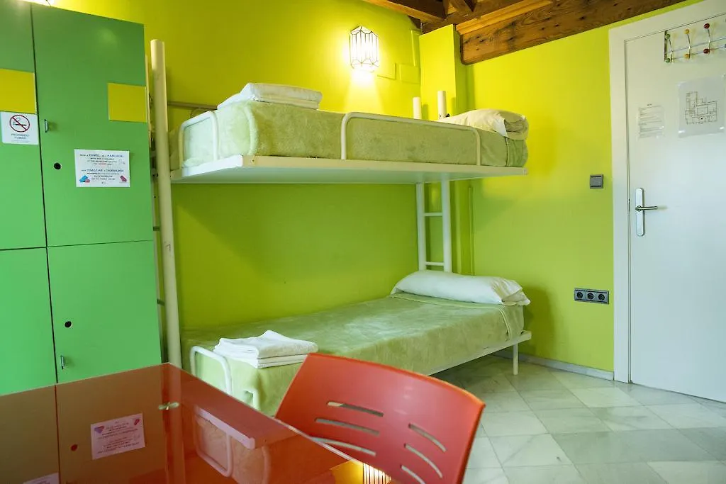 White Nest Hostel Granada