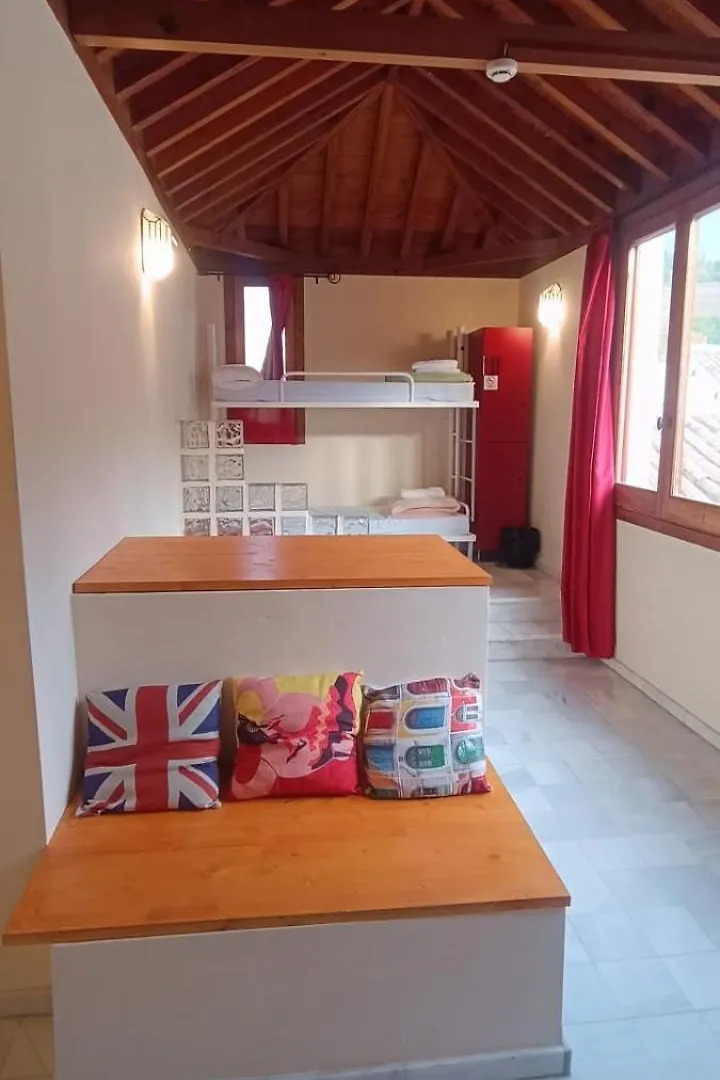 White Nest Hostel Granada Spanje