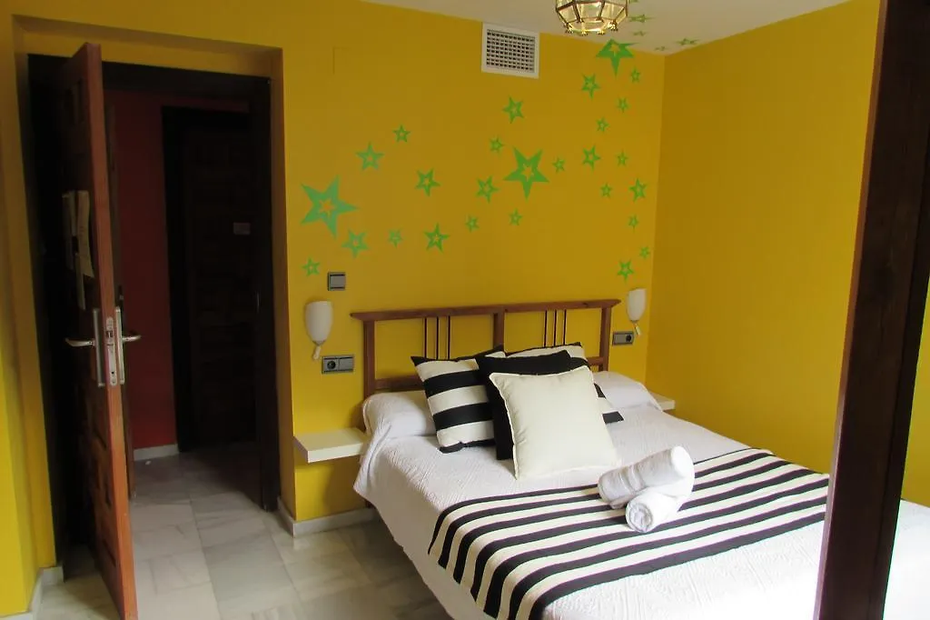 White Nest Hostel Granada