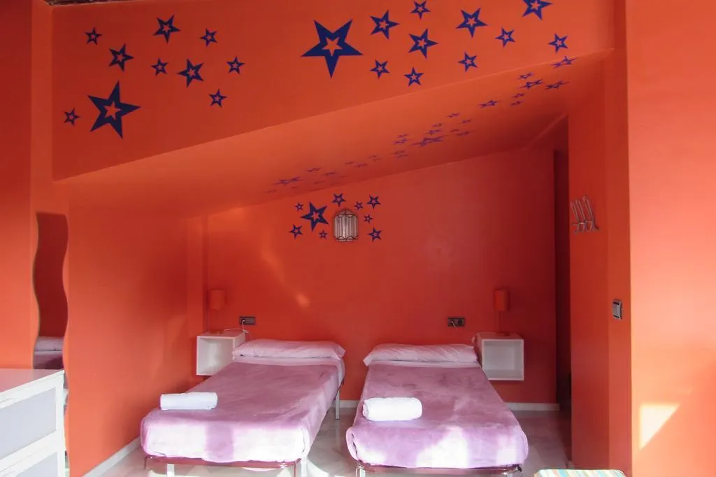 White Nest Hostel Granada